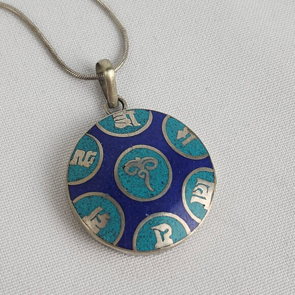 Vintage Tibetan Ancient Mantra Sterling Pendant Chain Necklace - Picture 3 of 8